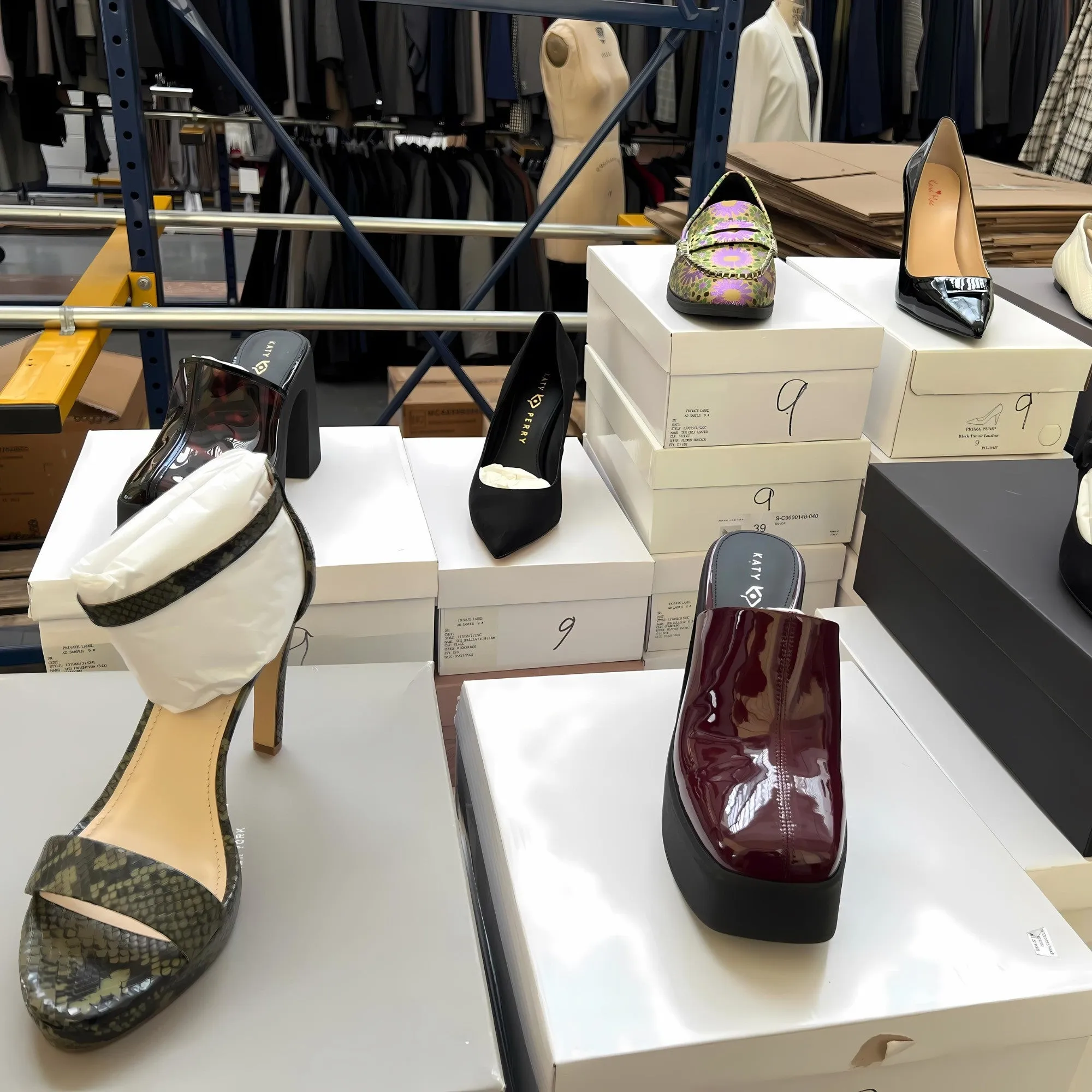 Assorted Footwear Women's NWT/NWOT Wholesale