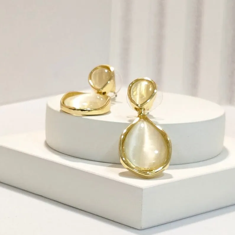 Mother of Pearl 18k Gold Plated Tear Drop Earring