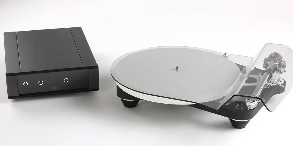 Rega Planar 10 Turntable and P10 PSU