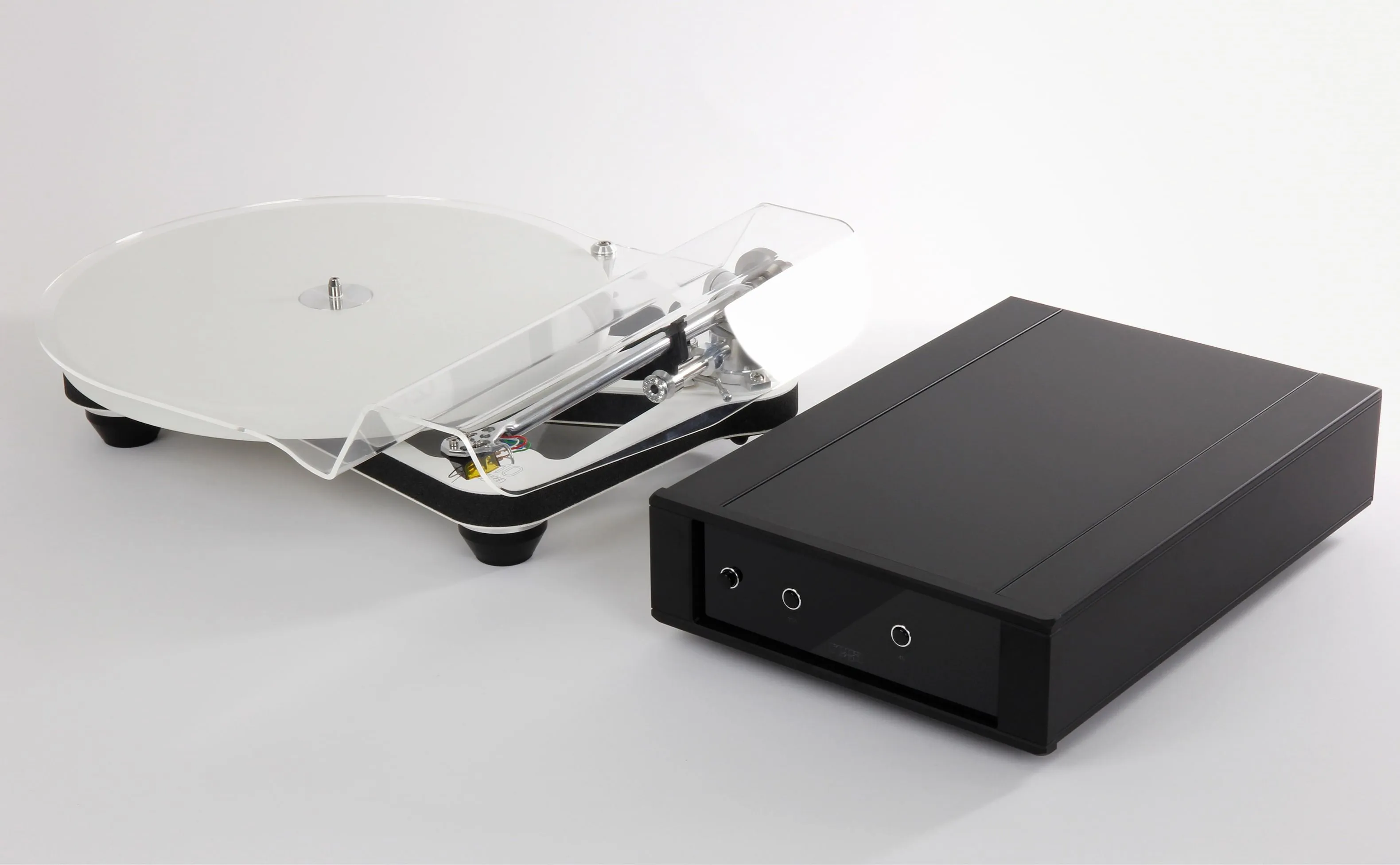 Rega Planar 10 Turntable and P10 PSU