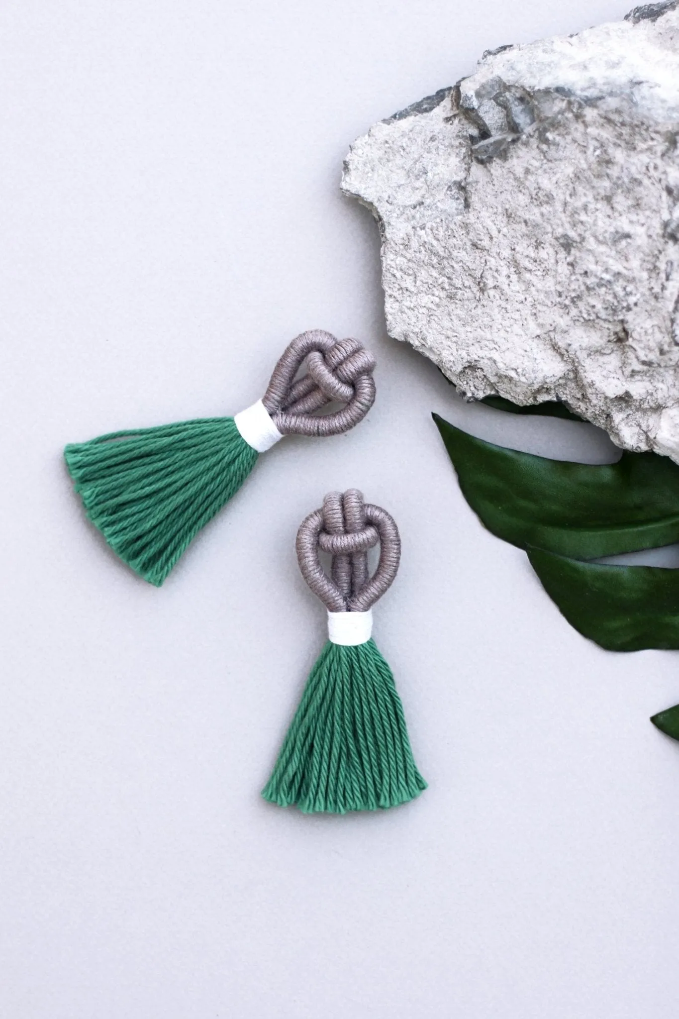 TALEE Angsa Loop Earrings (Truffle/Rain Forest)