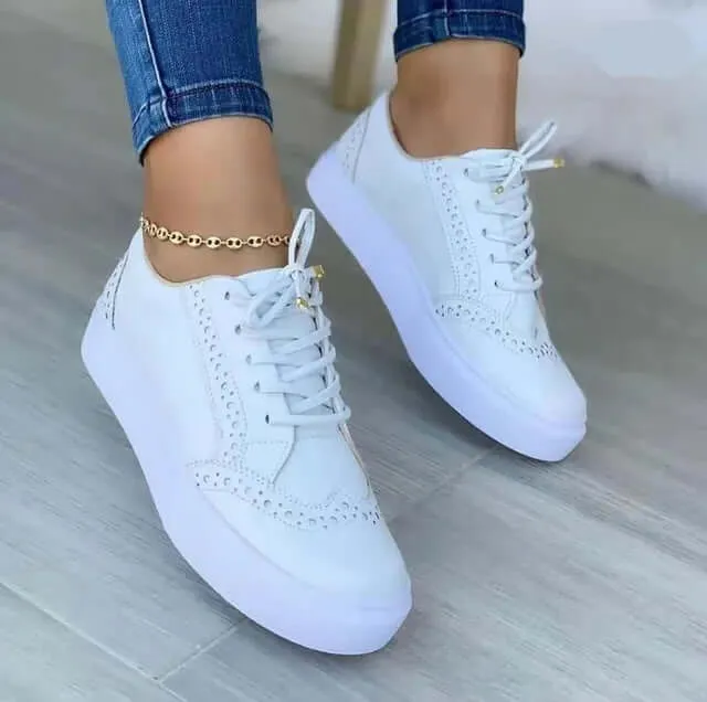 Women's Casual Lace-Up Sneakers